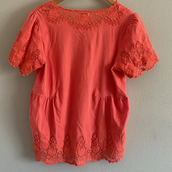 Sundance Coral Lace Trim Short Sleeve Top Size L - Picture 7 of 12